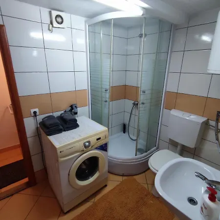 Near Center Apartment Sarajevo